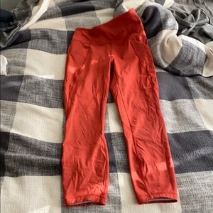 Lululemon fast and free crops